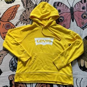 Levi’s Women’s Yellow Logo Hoodie Size Medium